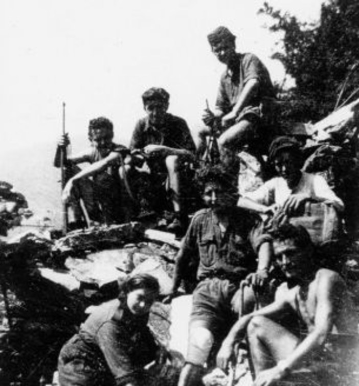 Vallecrosia: da domani al 7 giugno esposizione fotografica 'Diario di guerra nel comprensorio intemelio'