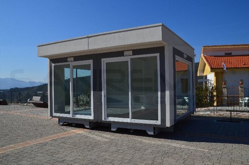 Seborga: ancora nessuna destinazione per il prefabbricato di piazza Martiri Patrioti, dopo il bando andato deserto si valuta anche l'utilizzo a scopo turistico Seborga: ancora nessuna destinazione per il prefabbricato di piazza Martiri Patrioti, dopo il bando andato deserto si valuta anche l'utilizzo a scopo turistico