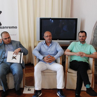 Sono 374 le iscrizioni (463 artisti) all'edizione 2010 di 'Area Sanremo'