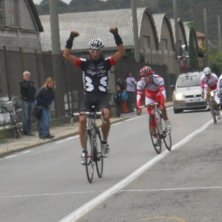 Ciclismo: Andrea Prevosto vince l'ultima tappa del Giro di Savona 2010 ed è Campione Regionale