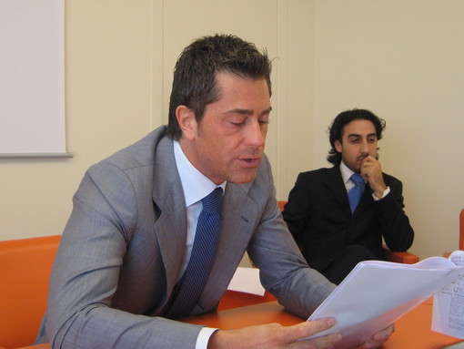 Pier Paolo Pizzimbone entra alla Camera dei Deputati ma probabilmente per poco tempo Pier Paolo Pizzimbone entra alla Camera dei Deputati ma probabilmente per poco tempo