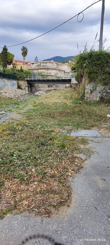 Sanremo: lettore denuncia intervento di pulizia 'a metà' sul torrente San Martino