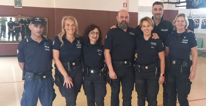Vallecrosia, corso di formazione per gli agenti di polizia locale Vallecrosia, corso di formazione per gli agenti di polizia locale