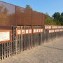 Uccelli dell'Oasi del Nervia, Camporosso sostituisce le piastrelle decorative realizzate dagli studenti (Foto) Uccelli dell'Oasi del Nervia, Camporosso sostituisce le piastrelle decorative realizzate dagli studenti (Foto)