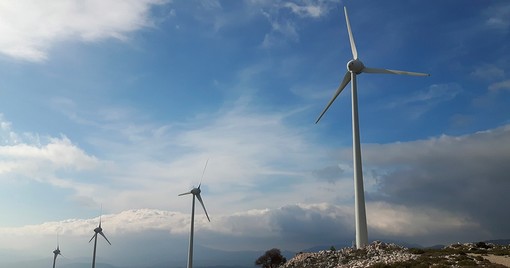 Progetto Comune Sanremo e Taggia: " Imperativa una revisione del progetto delle turbine" Progetto Comune Sanremo e Taggia: " Imperativa una revisione del progetto delle turbine"