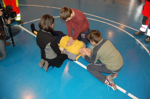 Safety School a San Bartolomeo al Mare, al via i percorsi formativi. Neglia: "Pratiche fondamentali per contribuire a creare la coscienza di una futura popolazione adulta" Safety School a San Bartolomeo al Mare, al via i percorsi formativi. Neglia: "Pratiche fondamentali per contribuire a creare la coscienza di una futura popolazione adulta"