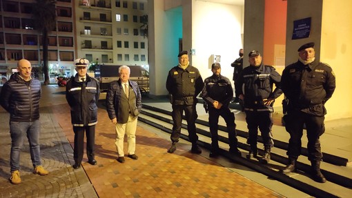 Ventimiglia: ordinanze antidegrado, prima pattuglia alla presenza del sindaco Scullino (Foto e video)
