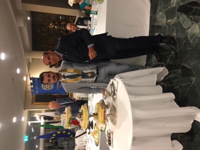 Passaggio di consegne al Rotary club Sanremo: Matteo De Villa è il nuovo Presidente Passaggio di consegne al Rotary club Sanremo: Matteo De Villa è il nuovo Presidente