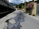 Sanremo: perdita d'acqua da un tubo in via Frantoi Canai, la segnalazione con foto di un residente