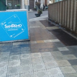Sanremo: Amaie Energia intensifica la pulizia dei marciapiedi cittadini