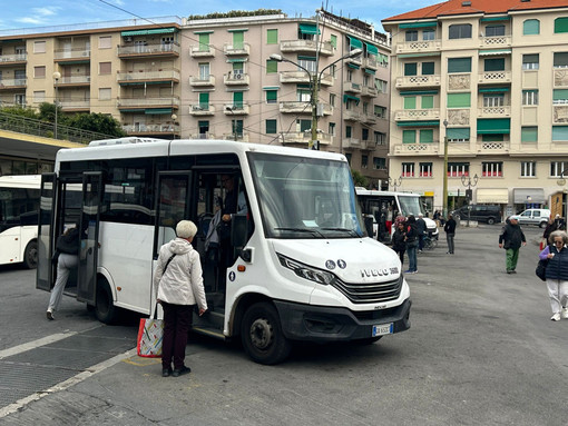 Trasporti in tilt anche a Sanremo: sciopero nazionale di 24 ore mette in difficoltà treni e autobus Trasporti in tilt anche a Sanremo: sciopero nazionale di 24 ore mette in difficoltà treni e autobus