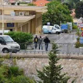 Nizza: poliziotto faceva da passeur tra Italia e Francia, condannato in tribunale ad un anno e mezzo