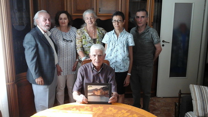 A Tonino Musa, la Presidenza Onoraria dell'Associazione Ligure Diabetici per i 30 anni di attività