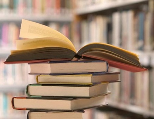 Bordighera: sabato prossimo, presentazione libro 'Attraversando il Novecento. Percorsi di poesia italiana contemporanea. Approdi liguri' di Antonio Panizzi Bordighera: sabato prossimo, presentazione libro 'Attraversando il Novecento. Percorsi di poesia italiana contemporanea. Approdi liguri' di Antonio Panizzi