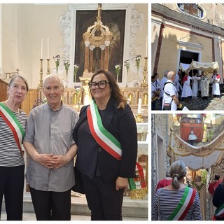 Processione da Vallebona a Borghetto San Nicolò, comunità unite per celebrare il Corpus Domini (Foto)