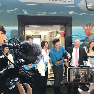 Cinema: Assessori Berrino e Cavo “Grazie al regista Casarosa e a Disney Pixar per aver promosso la Liguria con 'Luca'" (foto) Cinema: Assessori Berrino e Cavo “Grazie al regista Casarosa e a Disney Pixar per aver promosso la Liguria con 'Luca'" (foto)