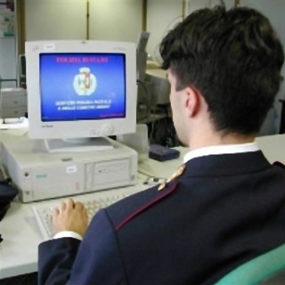 Continua la 'guerra su internet' per le 'scie chimiche': sequestrati i computer dei fratelli Marcianò