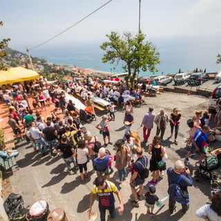 Manifestazione 'Passeggiando Assaporando' a Ospedaletti