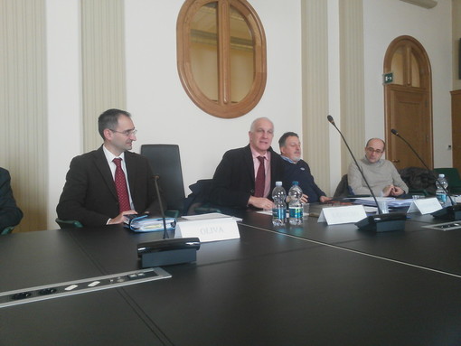 Imperia: Il Gal presenta i progetti di sviluppo del territorio fino al 2020. Genduso: "Il lavoro partirà dal basso" Imperia: Il Gal presenta i progetti di sviluppo del territorio fino al 2020. Genduso: "Il lavoro partirà dal basso"