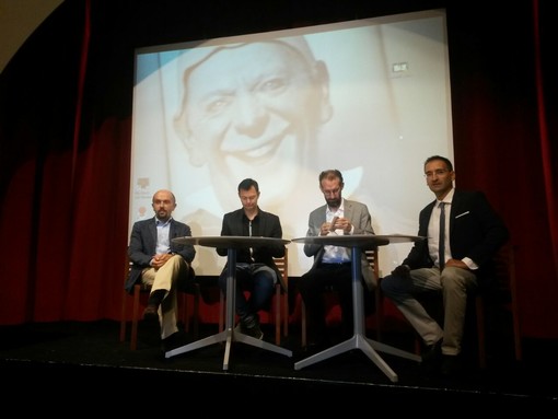 Imperia: sabato sera, proiezione in anteprima mondiale del video remake di Thriller, il successo di Michael Jackson Imperia: sabato sera, proiezione in anteprima mondiale del video remake di Thriller, il successo di Michael Jackson