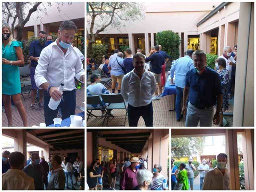 Elezioni regionali 2020, Alessandro Piana inaugura il point a Imperia. A sostenerlo anche l'ex sindaco Carlo Capacci (foto e video) Elezioni regionali 2020, Alessandro Piana inaugura il point a Imperia. A sostenerlo anche l'ex sindaco Carlo Capacci (foto e video)