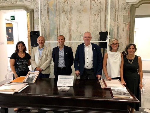 Le immagini da palazzo Nota Le immagini da palazzo Nota