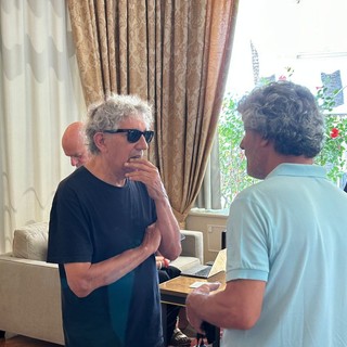 Sanremo, Eugenio Bennato scherza (ma non troppo) sul Premio Tenco: “Mi aspetto che si facciano vivi”