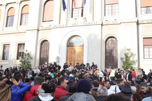 Imperia: processo ai 'forconi', ieri nuova udienza, visionato il filmato della presunta aggressione a un dirigente della questura Imperia: processo ai 'forconi', ieri nuova udienza, visionato il filmato della presunta aggressione a un dirigente della questura