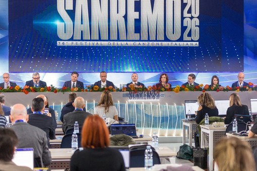 Sanremo, Sisal svela i favoriti della prima serata: ecco chi punta alla Top 5 e le quote per la vittoria finale Sanremo, Sisal svela i favoriti della prima serata: ecco chi punta alla Top 5 e le quote per la vittoria finale