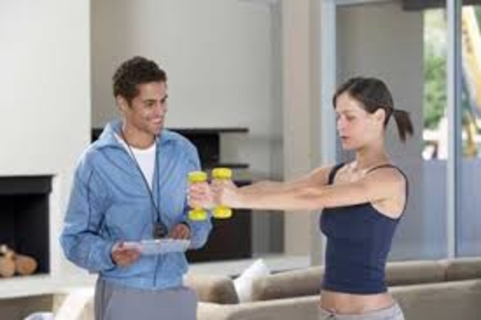 La nuova frontiera del fitness? Il personal trainer David arriva direttamente a casa tua