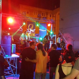 Dopo il successo della notte bianca, al Queens di Ventimiglia ritornano le cozze di Bergaglio! Appuntamento mercoledì 6 Luglio