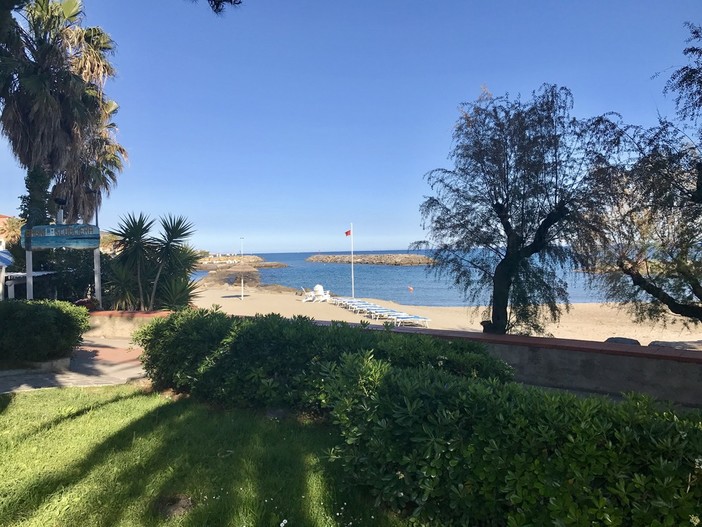 Riva Ligure: nelle prossime settimane sarà costruita la prima Panchina Gigante d'Italia a zero metri dal mare