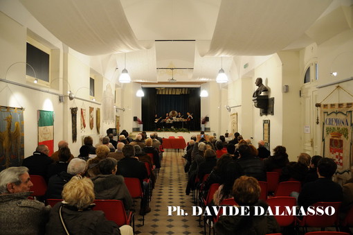 Si avvicina 'Ribalta Sanremo', serie di spettacoli tra showcase di gruppi e singoli artisti, dibattiti, presentazioni di libri e cd, incontri culturali Si avvicina 'Ribalta Sanremo', serie di spettacoli tra showcase di gruppi e singoli artisti, dibattiti, presentazioni di libri e cd, incontri culturali