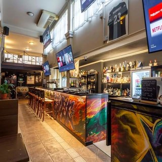 Sanremo, gemellaggio tra il Bahama Star e il Mamely Risto-pub