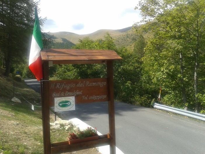 Monesi: dopo il disastro alcune famiglie possono recuperare i loro effetti personali in sicurezza. Il racconto di Cinzia Lanteri Monesi: dopo il disastro alcune famiglie possono recuperare i loro effetti personali in sicurezza. Il racconto di Cinzia Lanteri