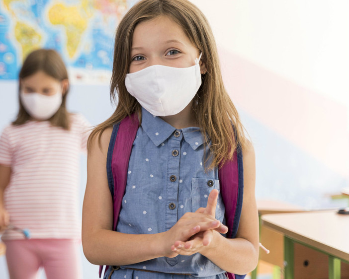 Emercenza coronavirus, una lettrice appella il Presidente della Regione: "Chiudete le scuole!" Emercenza coronavirus, una lettrice appella il Presidente della Regione: "Chiudete le scuole!"