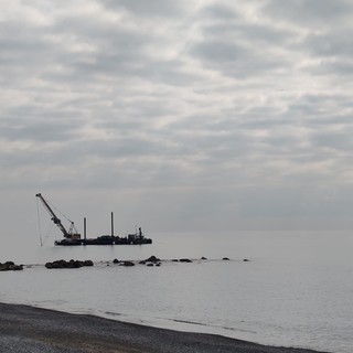 Reef di Ventimiglia, l'assessore Catalano: "Intervento complesso condizionato dalle mareggiate"