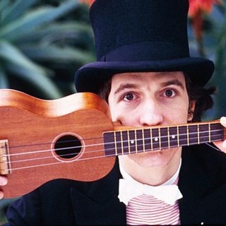 40 anni di "Gianna" a Sanremo. Il libro che ricostruisce la vita di un fuoriclasse della canzone italiana: Rino Gaetano