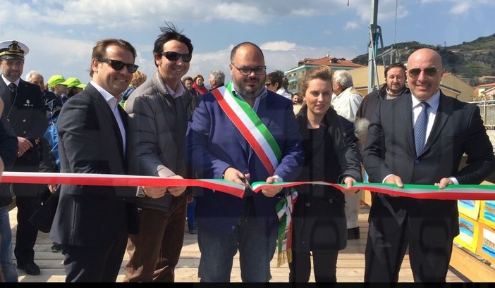 Riva Ligure: inaugurato il ponte che completa il lungomare. Presenti il Sindaco Giuffra e gli Assessori regionali Scajola e Berrino Riva Ligure: inaugurato il ponte che completa il lungomare. Presenti il Sindaco Giuffra e gli Assessori regionali Scajola e Berrino