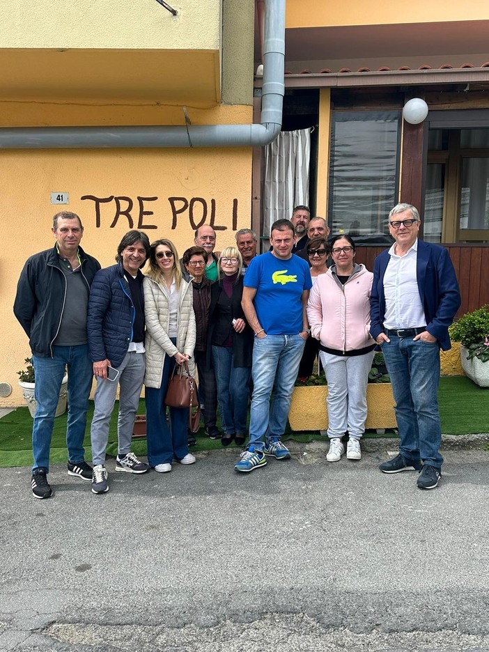 Elazioni Sanremo: sopralluogo del candidato Gianni Rolando in strada Rio Massè