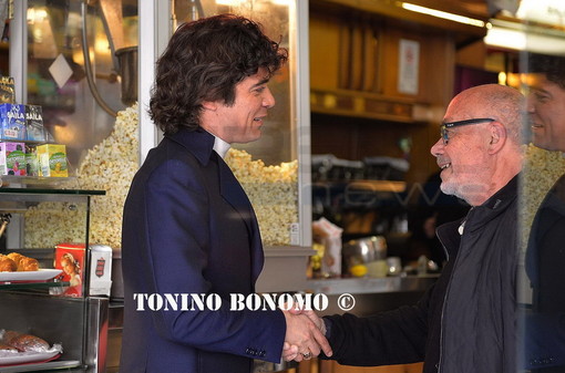 Sanremo: l'attore Riccardo Scamarcio in visita al teatro Ariston, una delle location del film 'Dalida' Sanremo: l'attore Riccardo Scamarcio in visita al teatro Ariston, una delle location del film 'Dalida'