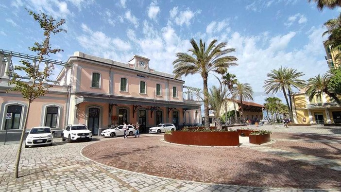 Trasporti: una nuova fermata intercity a Bordighera,  Assessore Scajola "Collegamento strategico, voluto dal territorio"