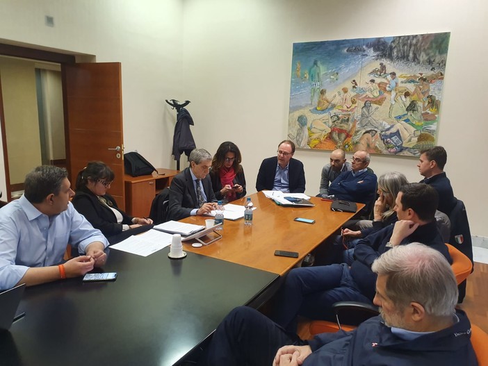 Coronavirus: chiuse scuole e università in tutta la Regione, sospesi concorsi e manifestazioni pubbliche Coronavirus: chiuse scuole e università in tutta la Regione, sospesi concorsi e manifestazioni pubbliche