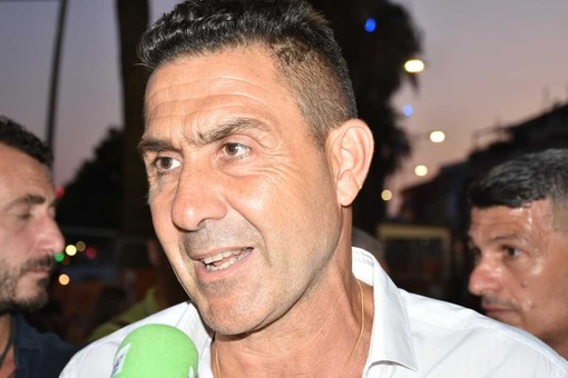 Vannacci in provincia, l'affondo di Avs: "Dietro il 'buon senso' si nascondono proposte incompatibili con la Costituzione" Vannacci in provincia, l'affondo di Avs: "Dietro il 'buon senso' si nascondono proposte incompatibili con la Costituzione"