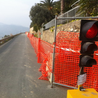 Chiusura della Provinciale 51 per Castellaro: i residenti chiedono l'intervento di 'Striscia la Notizia'