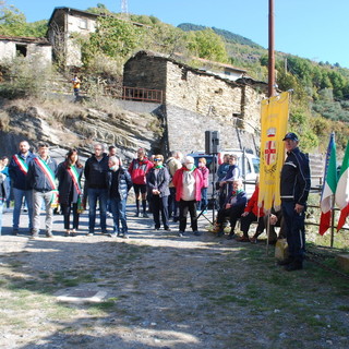 Triora: oggi a Loreto l'annuale raduno in ricordo dei partigiani e civili caduti nella valle Argentina nel periodo 1943-45 (foto)