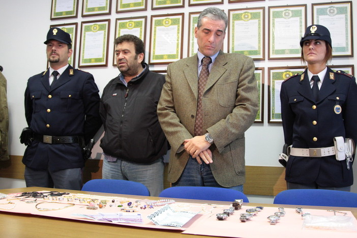 Ricettazione di oggetti preziosi tra Napoli e Sanremo: ora si cercano gli autori dei furti