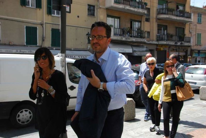 Ventimiglia: questione migranti. Il Pd regionale a colloquio con Ioculano. "Dal Governo c'è la volontà al dialogo" Ventimiglia: questione migranti. Il Pd regionale a colloquio con Ioculano. "Dal Governo c'è la volontà al dialogo"