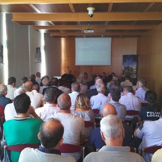 Imperia: rese note ai sindaci le nuove misure di sicurezza per le manifestazioni estive. Il Prefetto: "Necessarie dopo i fatti di Nizza e Torino" Imperia: rese note ai sindaci le nuove misure di sicurezza per le manifestazioni estive. Il Prefetto: "Necessarie dopo i fatti di Nizza e Torino"