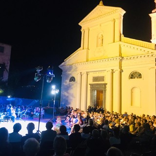San Bartolomeo al Mare: Rovere d'Oro, due location per la finale, in caso di maltempo pronto il Santuario